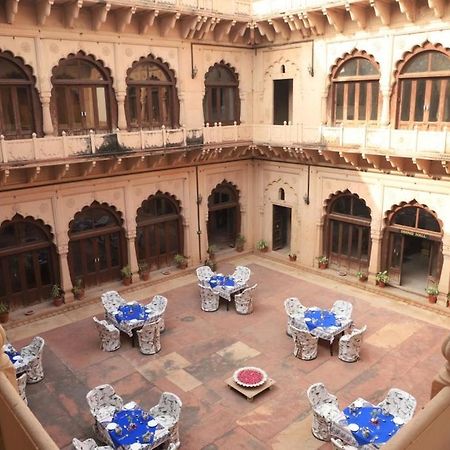 Mahal Khas Palace بهاراتبور المظهر الخارجي الصورة