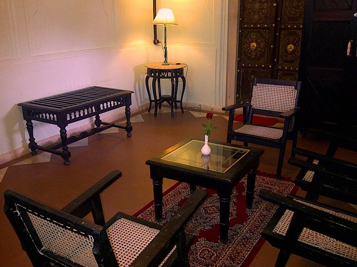 Mahal Khas Palace بهاراتبور المظهر الخارجي الصورة