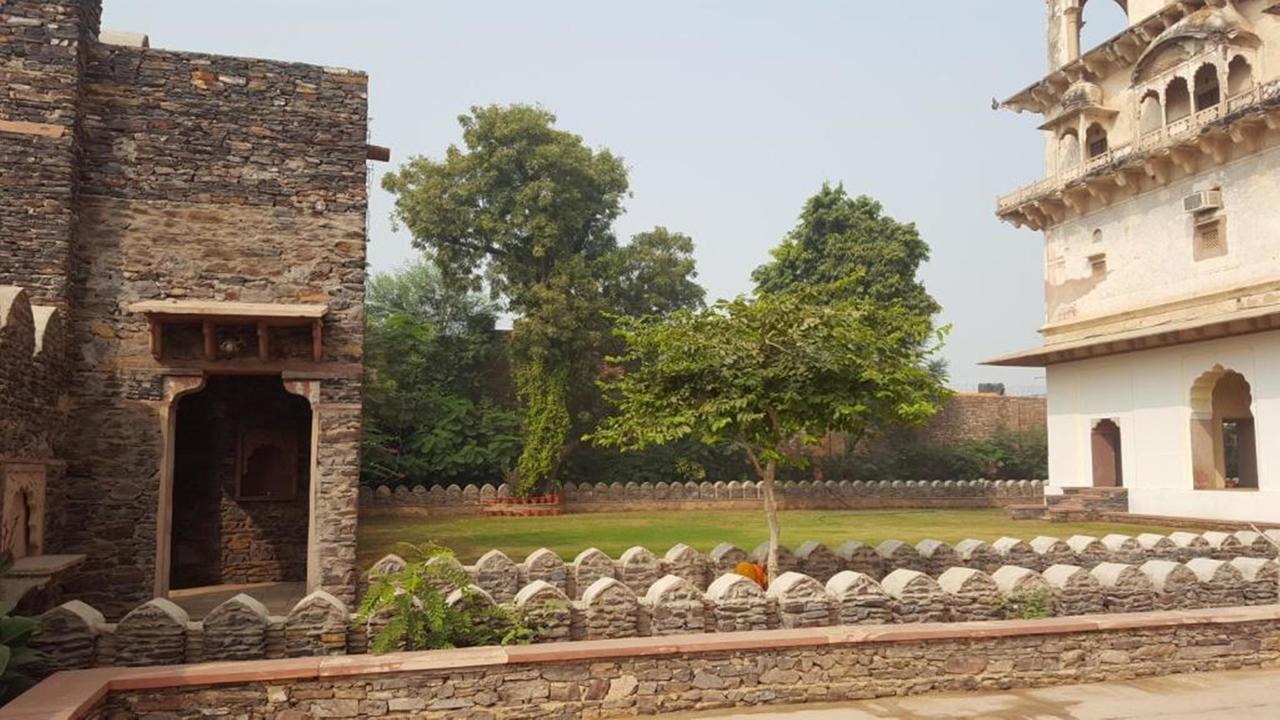 Mahal Khas Palace بهاراتبور المظهر الخارجي الصورة