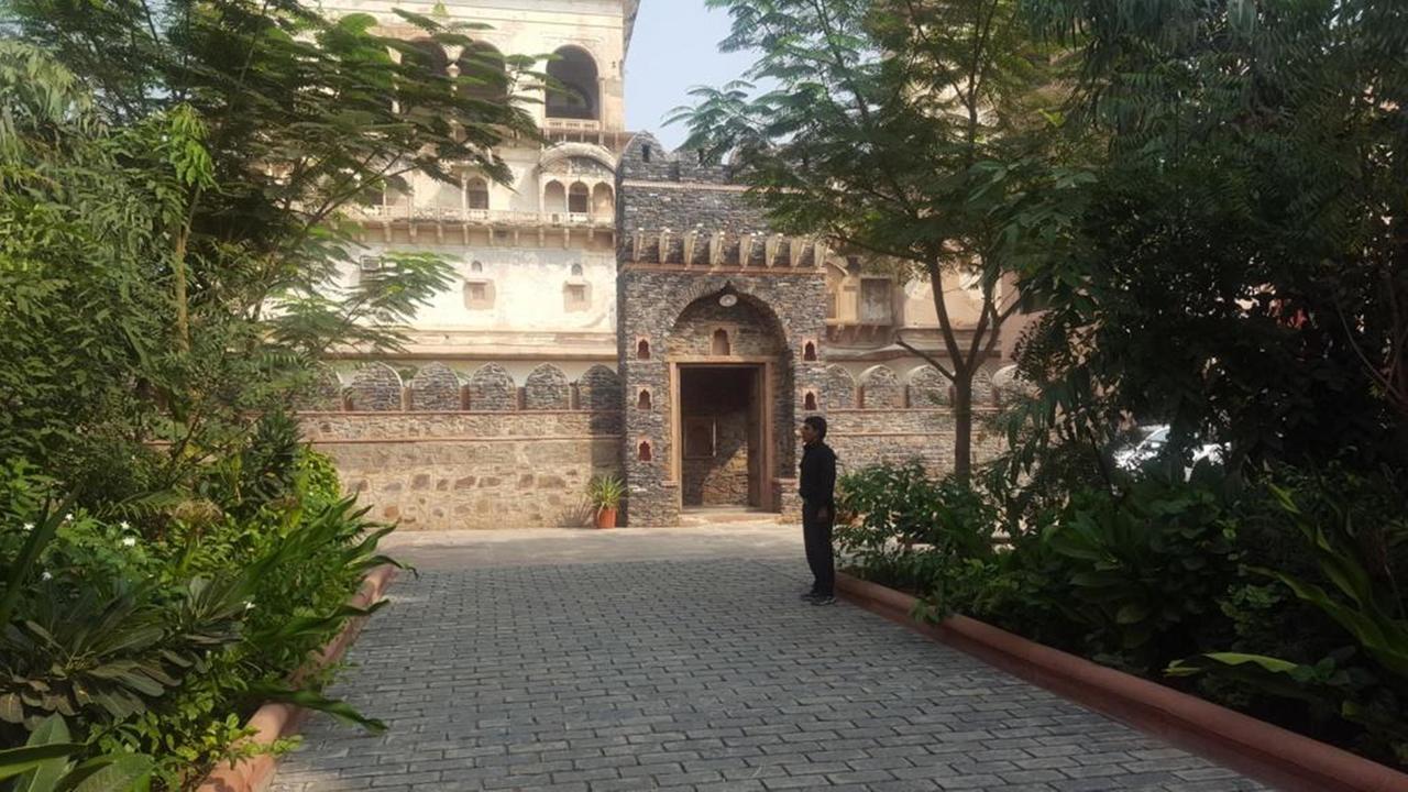 Mahal Khas Palace بهاراتبور المظهر الخارجي الصورة