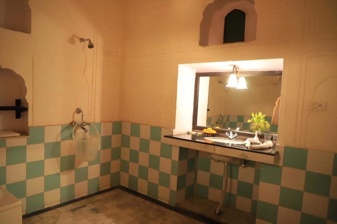 Mahal Khas Palace بهاراتبور المظهر الخارجي الصورة